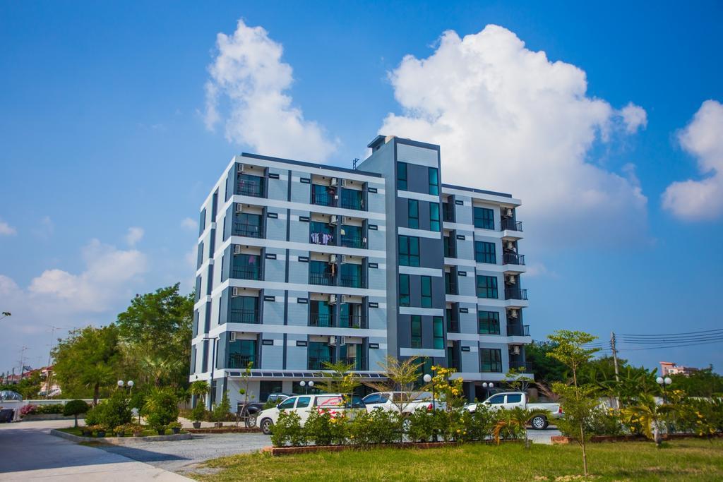 Promsook Apartment Chonburi Esterno foto