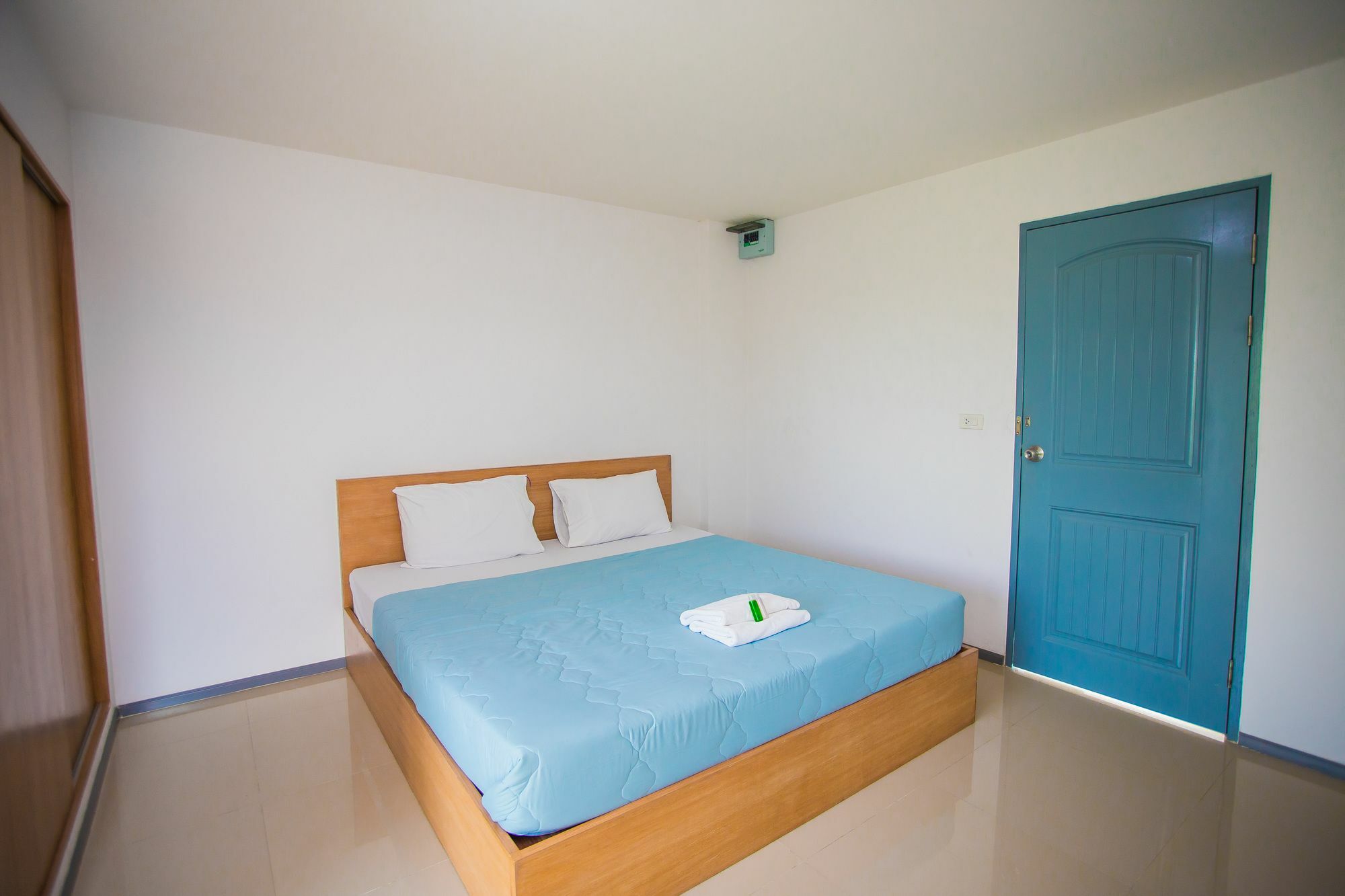 Promsook Apartment Chonburi Esterno foto