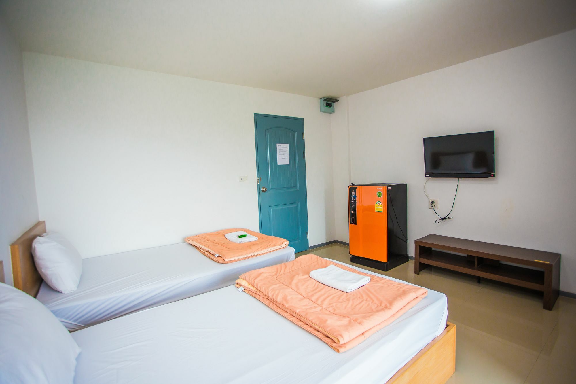 Promsook Apartment Chonburi Esterno foto